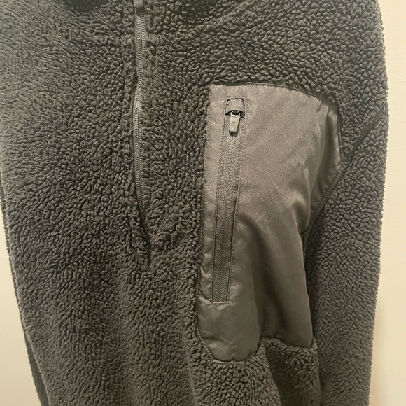 Champion 1/4 Zip Pullover Size Large - Picture 3 of 6